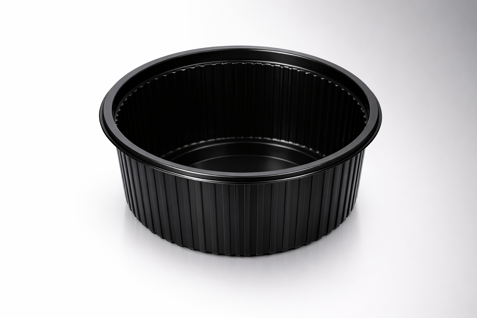 Bol a soupe noir en PP, diamètre 116 mm, hauteur 50 mm, capacite 400 cc, ideal pour soupes et preparations chaudes.